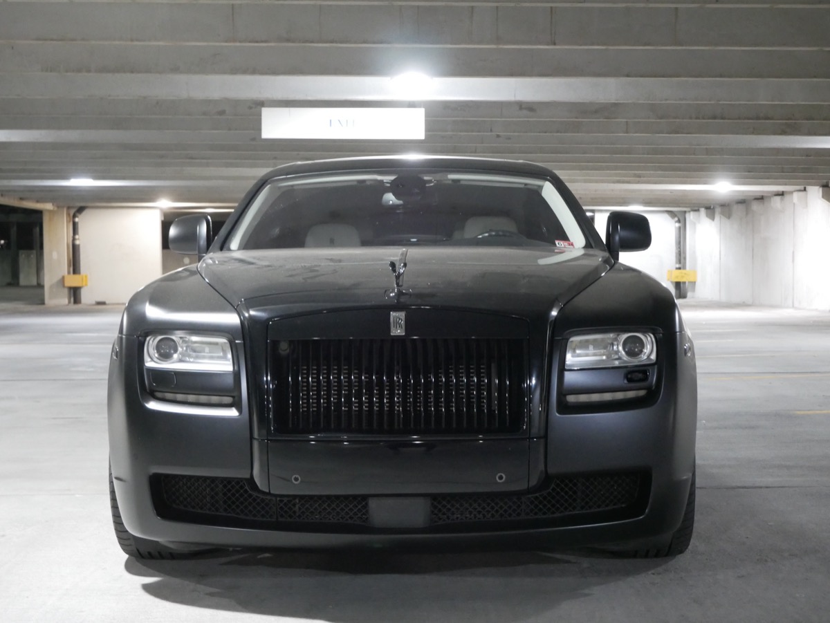 Rolls-Royce Ghost head-on