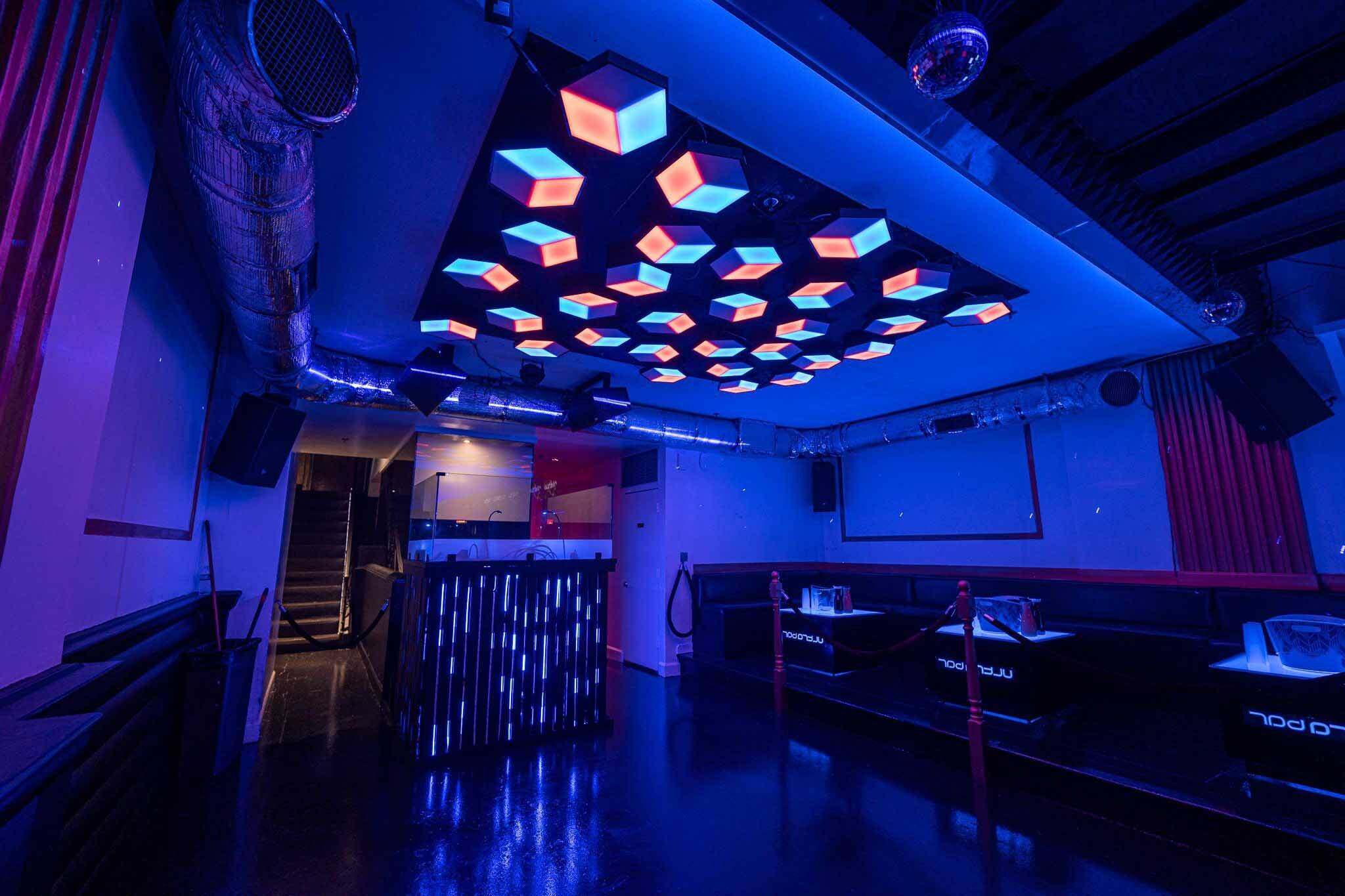 Ultrabar DC Night Club | VIP Table Booking Service of Clubs in DC