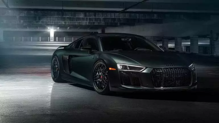 Audi R8