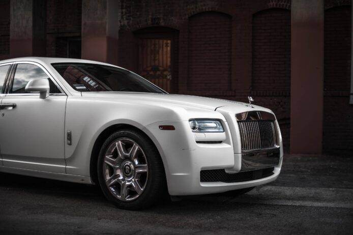 Luxury Car Rental of Rolls-Royce