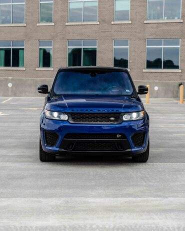 Range Rover Sport SVR | Premium car rental