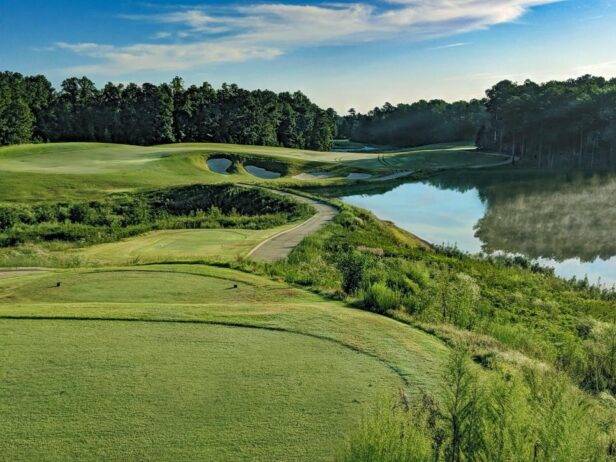 Top 9 of The Most Luxurious Golf Courses in Virginia | Experience Luxury at Capital Exotics