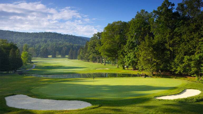 Top 9 of The Most Luxurious Golf Courses in Virginia | Experience Luxury at Capital Exotics