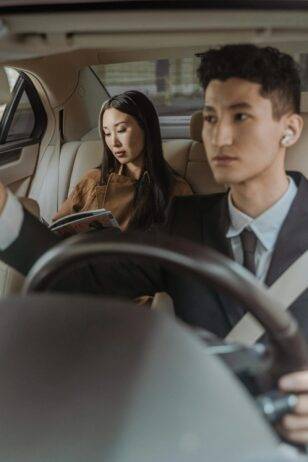 Experienced and professional chauffeur in US