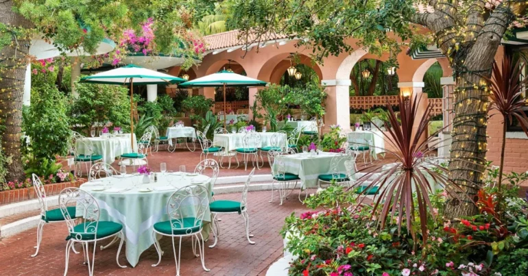 The Beverly Hills Hotel, LA, California | Celeb-Favorite Hotels and Resorts