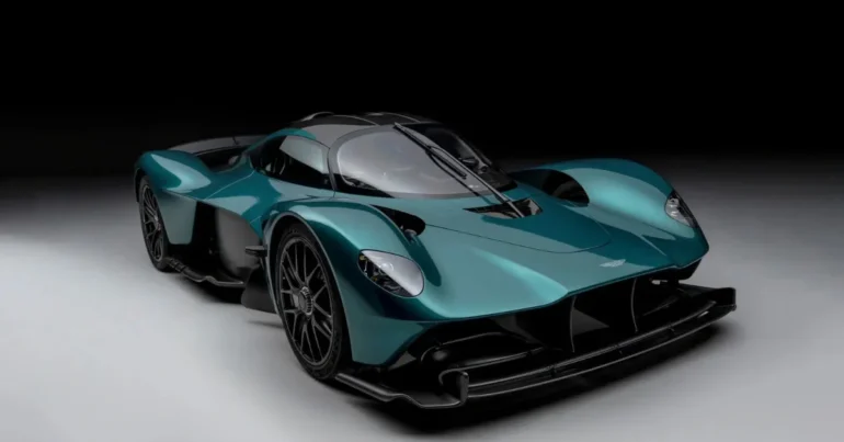 Aston Martin Valkyrie | Exclusive Car