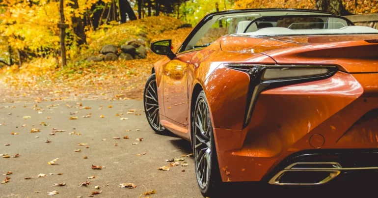 In The Fall Foliage Magic | best times of year to rent a luxury car