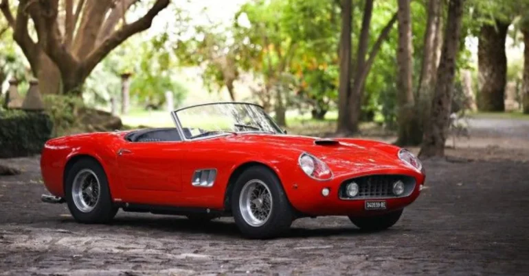 1961 Ferrari 250 GT California Spider