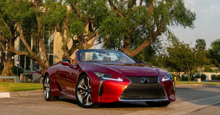 LC 500 Convertible Model