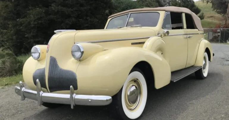 1939 Buick Roadmaster Model 81C Convertible Phaeton