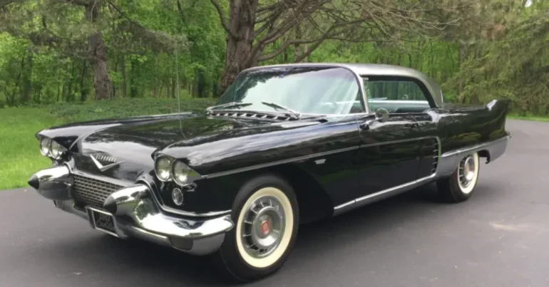 Cadillac Eldorado Brougham (1957)