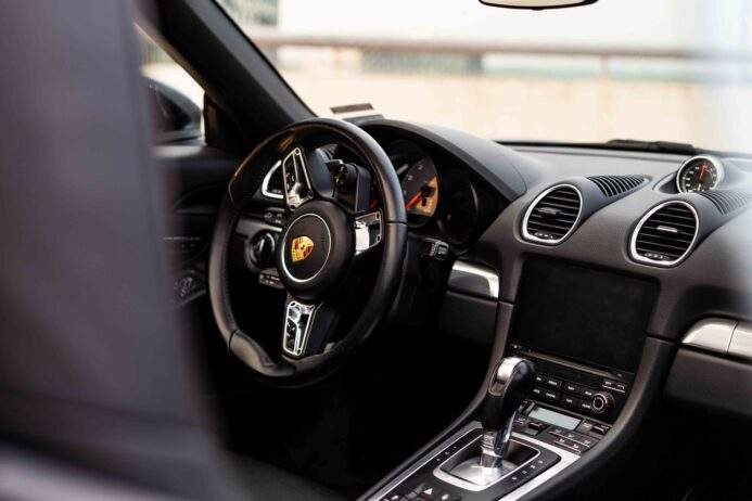 Porsche 718 Wheel | Capital Exotics Luxury Rental Car in Washington DC, Maryland, Virginia