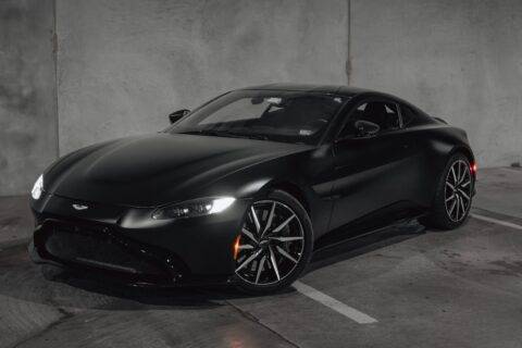 Aston Martin Vantage Matte Black